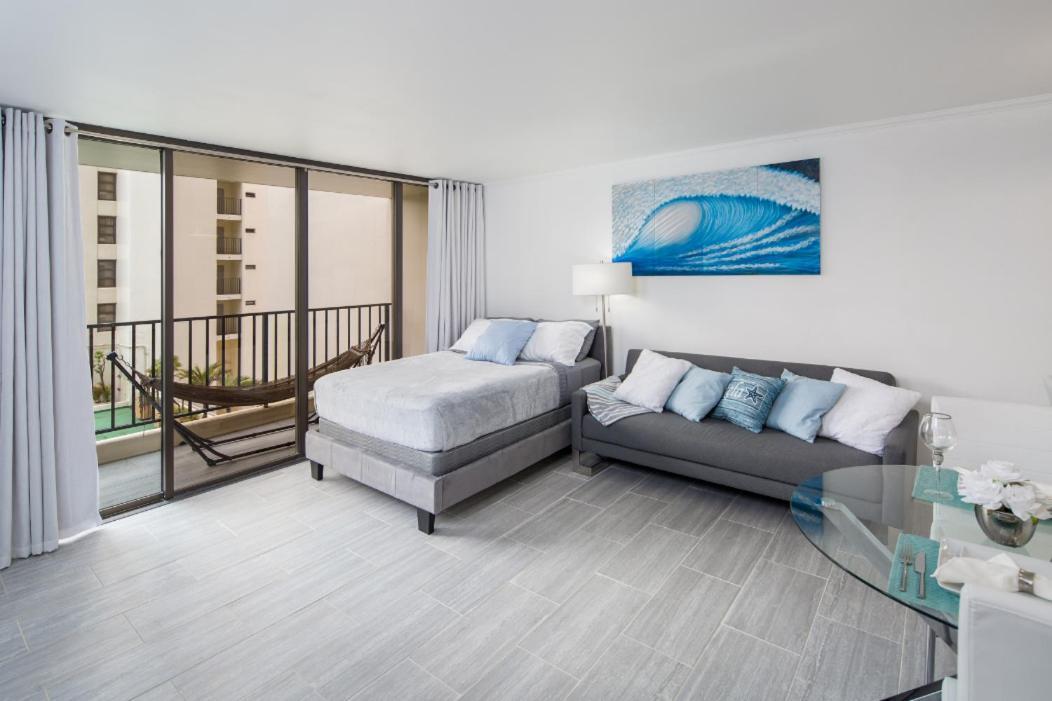 Waikiki Banyan Modern One Bedroom Free Parking โฮโนลูลู ภายนอก รูปภาพ