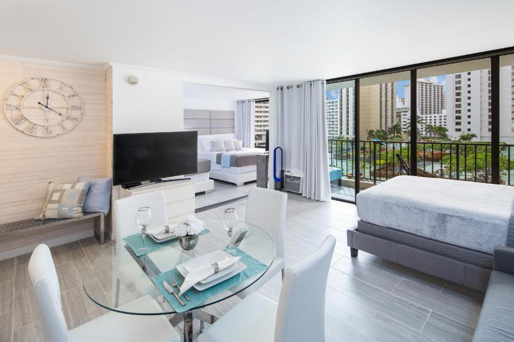 Waikiki Banyan Modern One Bedroom Free Parking โฮโนลูลู ภายนอก รูปภาพ